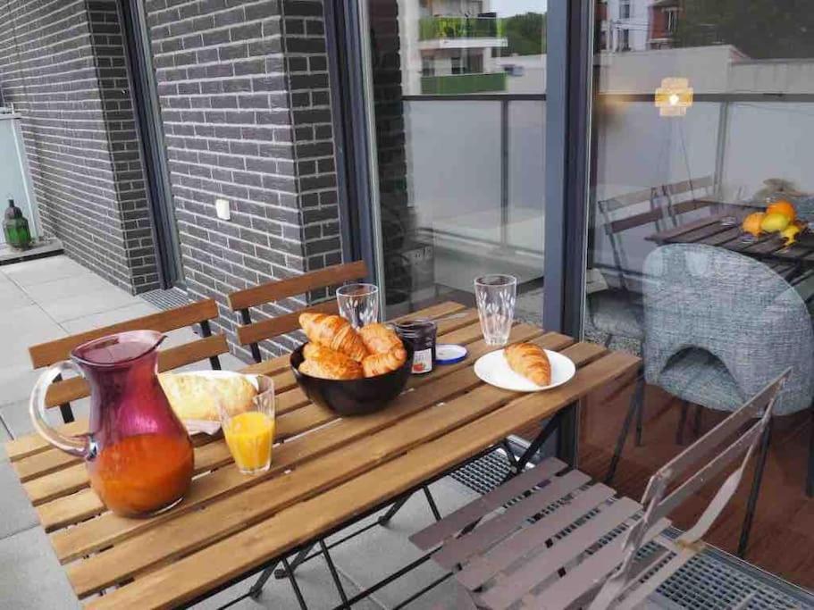 Appartement 80M2, Terrasse Sud, Metro 7 Direction Louvre A 8Minutes, Parking Sous-Sol, Proche Paris-Bercy イヴリー＝シュル＝セーヌ エクステリア 写真